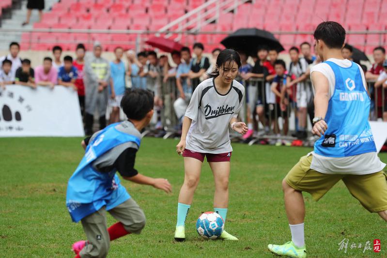 上海潮生活节启动，国内首个红人足球嘉年华带来运动热潮(8)