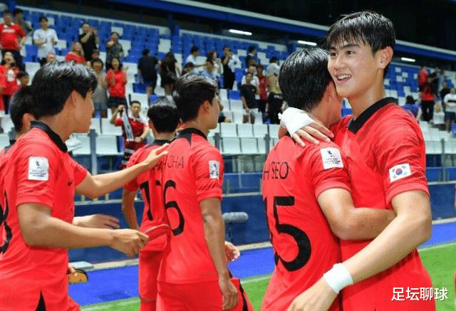 一场3-0诞生亚洲杯冠军！日本第4次捧杯，甩开国足，韩国输球又输人(3)