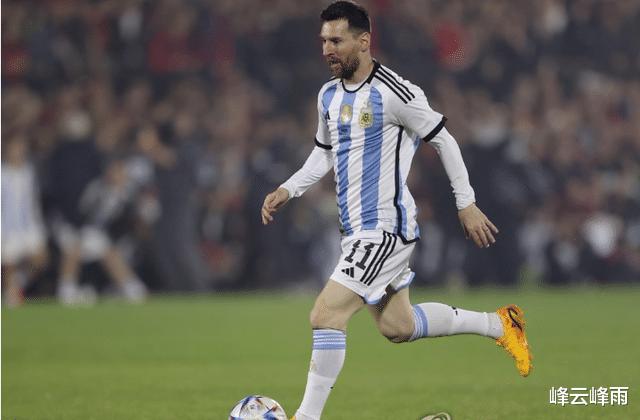 进军美国职业足球的阿根廷球王梅西日进2亿，超越 C罗就在明年(1)