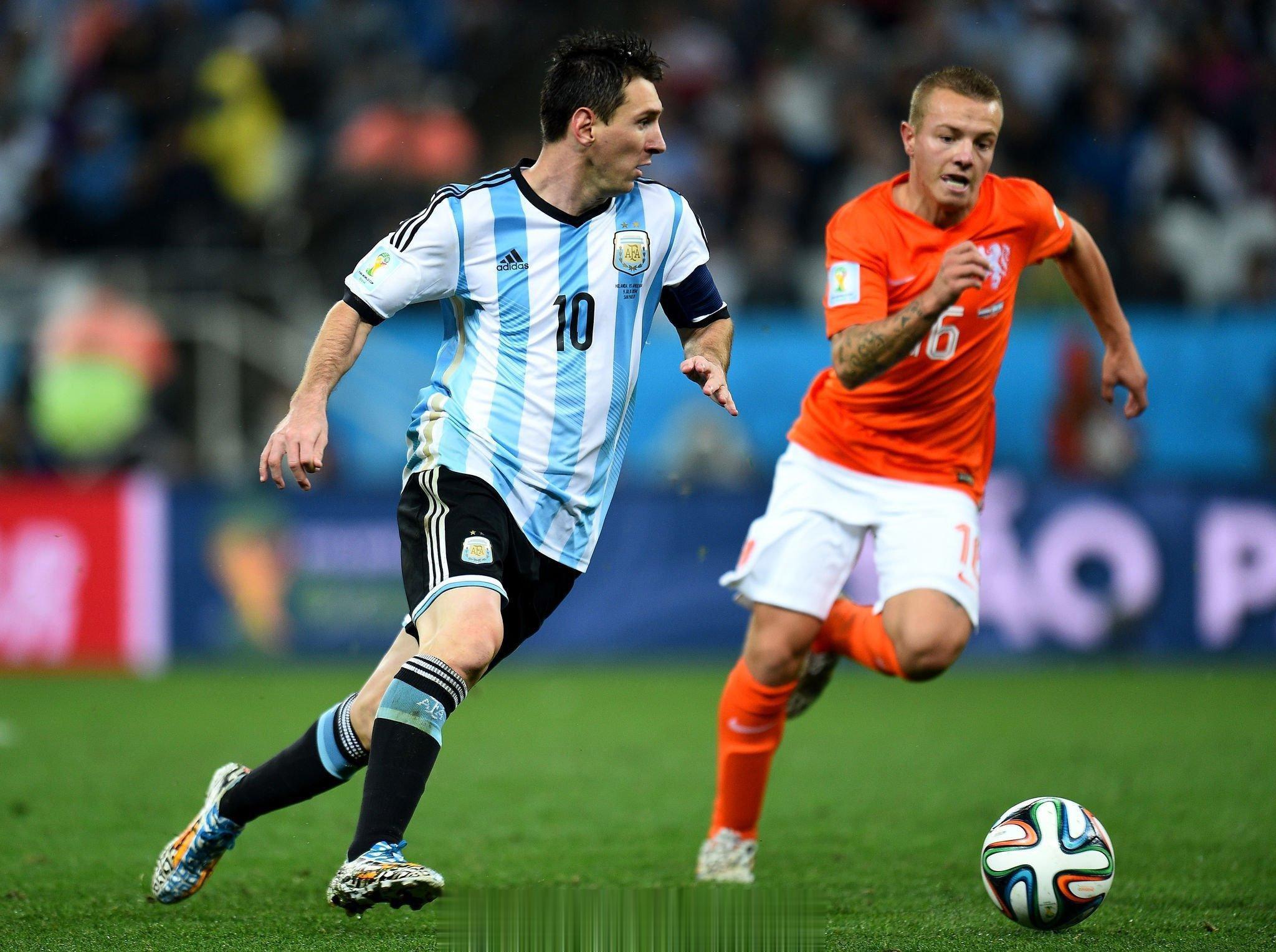 【克星】在这样的一天（当地时间）9年前，梅西率阿根廷点球淘汰荷兰晋级2014年世(2)