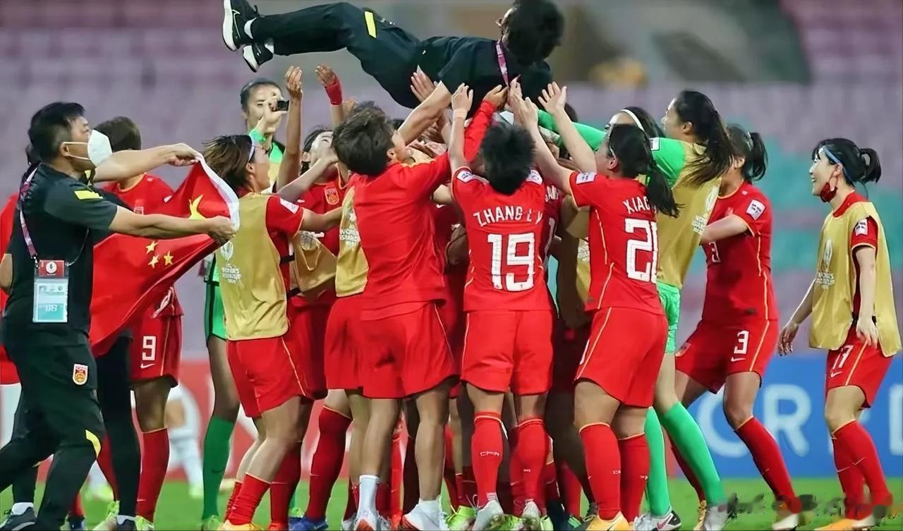 实话实说，本届世界杯女足队员们真可能发挥出这个成绩，大体走势是这样

小组赛：
(1)