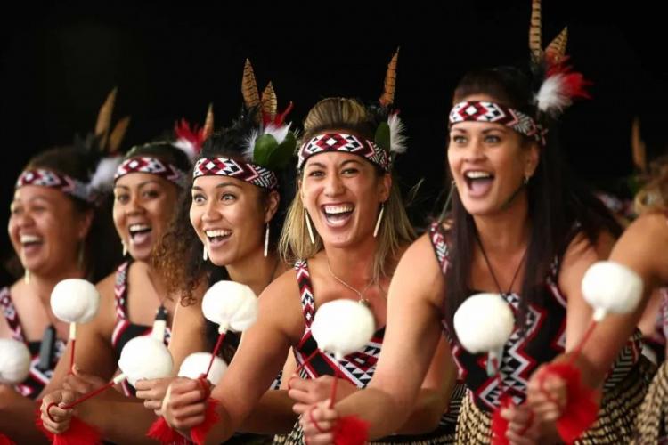 地理学堂：2023年女足世界杯举办国之新西兰，英语和毛利语并立(15)