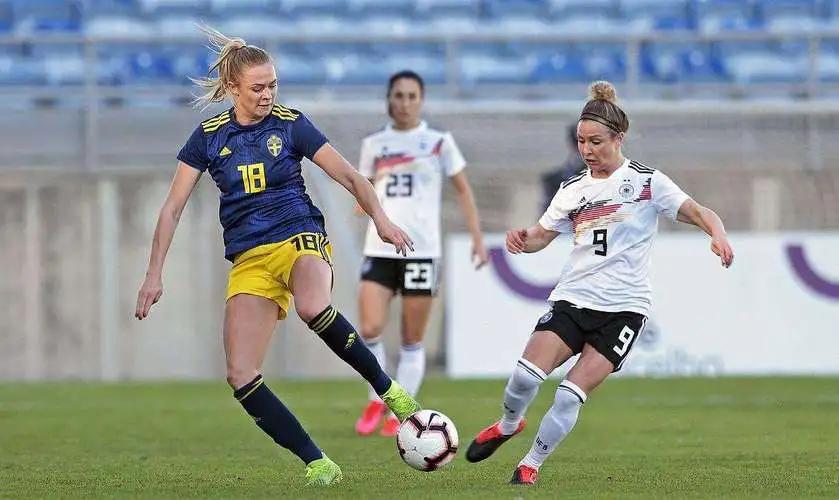 女足世界杯：挪威女足背水一战，能否拿下出线关键战？(3)