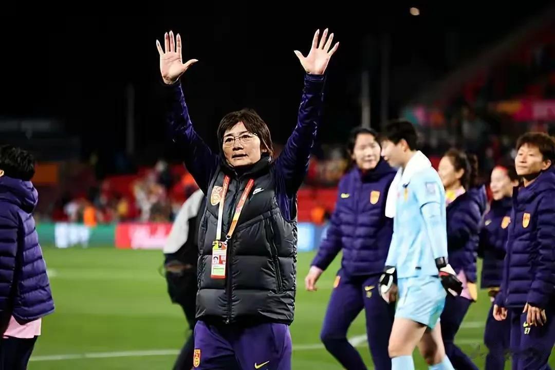 8月1日晚7点，女足亚洲杯冠军中国队将挑战女足欧洲杯冠军英格兰队，争夺女足世界杯(1)