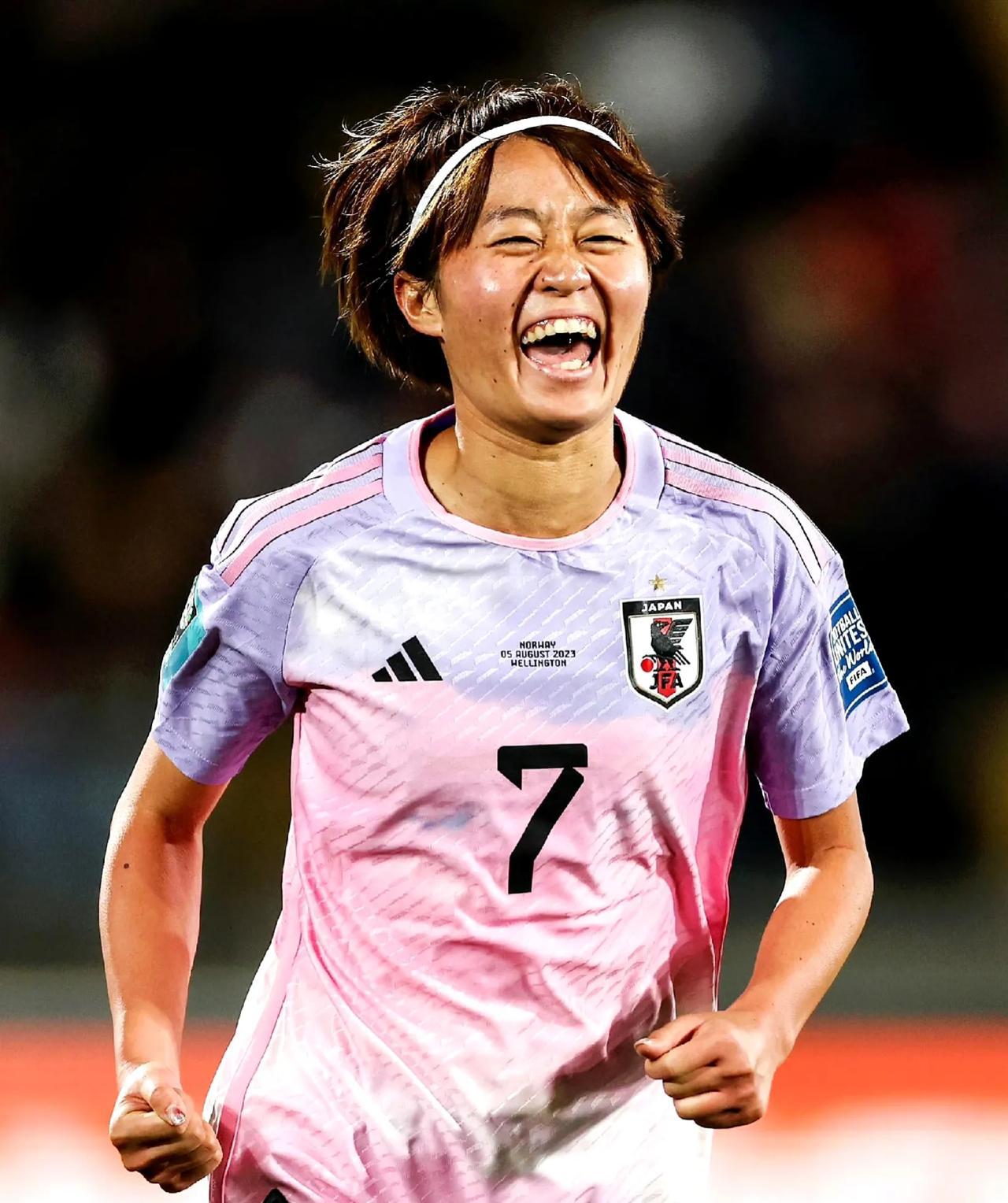 放低姿态，虚心学习，向日本足球取取经！

日本女足踢的真的太好了，无论是脚下技术(1)