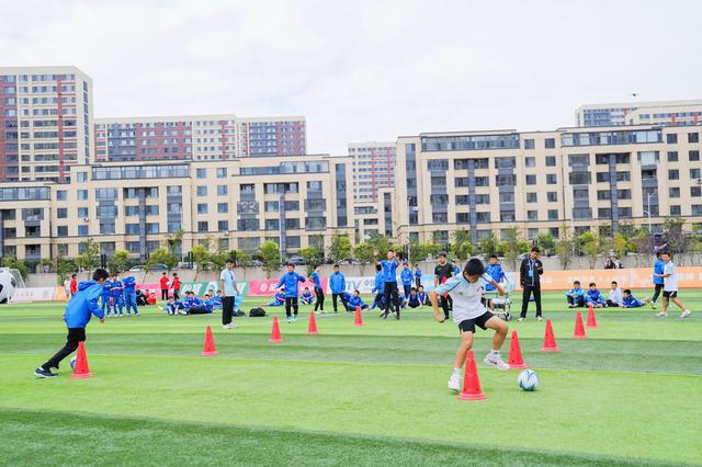 第二届中国青少年足球联赛男子U13组（绿园赛区）举办足球嘉年华活动(4)