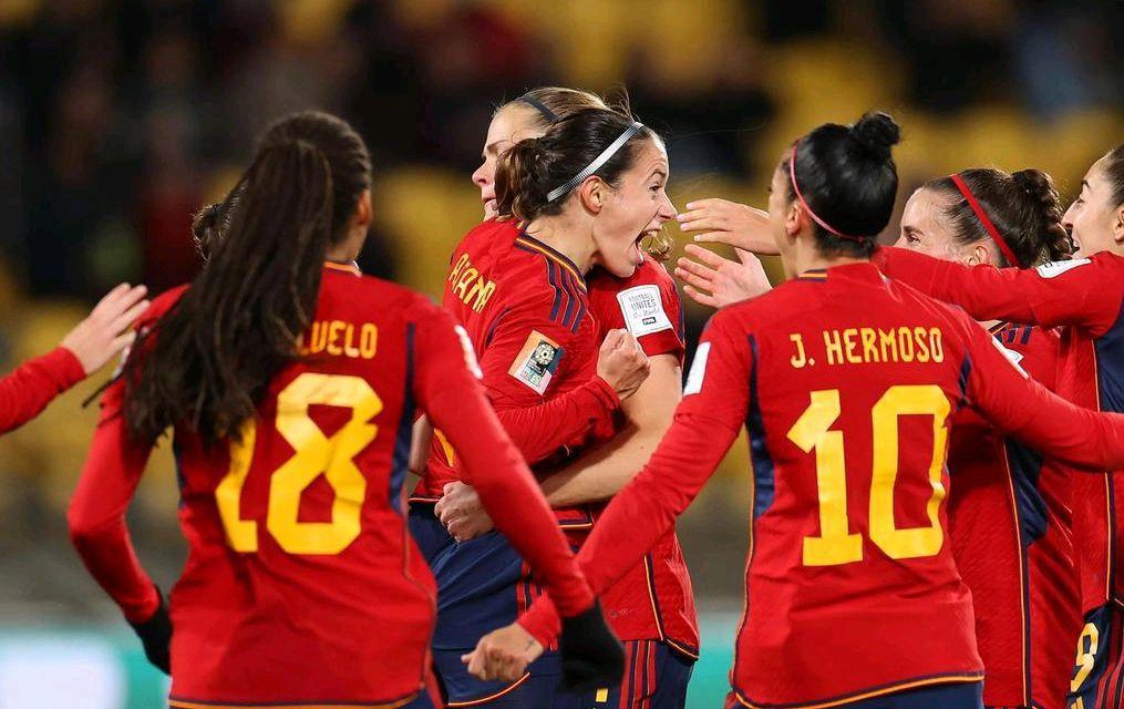 西班牙女足深陷亲吻门，球员退出球队，水庆霞：中国女足能胜西班牙(9)