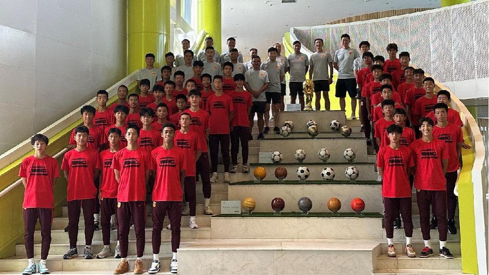 中国U15男足豪取开门红，以13-0大胜中国澳门队(2)