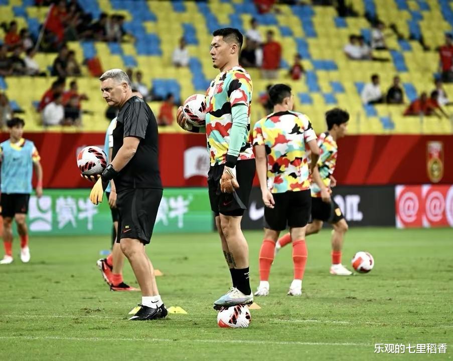 中国男足0-1不敌叙利亚，连续两场友谊赛未尝胜绩(1)