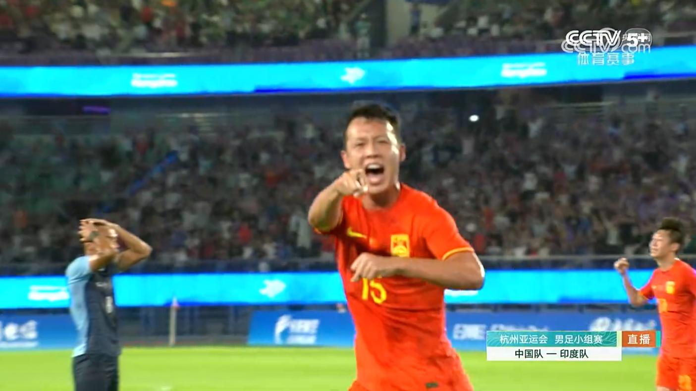 北京国安球员高天意破门！亚运会中国男足1比0领先印度队(2)