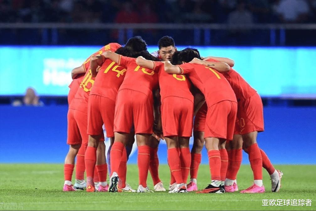 中国亚运男足首秀大胜，为中国足球注“强心针”的同时，亦需总结(6)