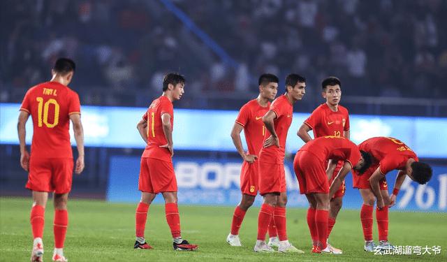 缺乏准确认知，中国足球不断给自己制造难堪！执迷伪传控自欺欺人(1)