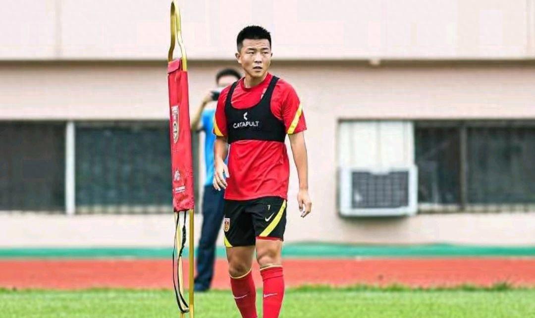 越南国家队招入15名国奥球员 国足应像越南学习并加强青训建设(7)