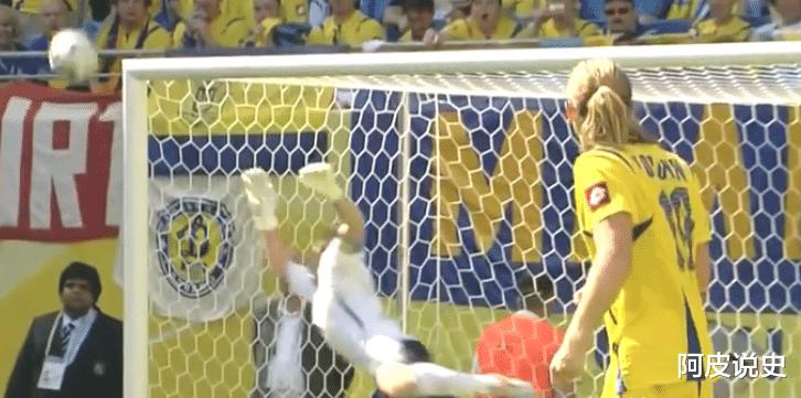 德国世界杯回顾，舍瓦世界杯首秀，乌克兰四球惨败西班牙(19)