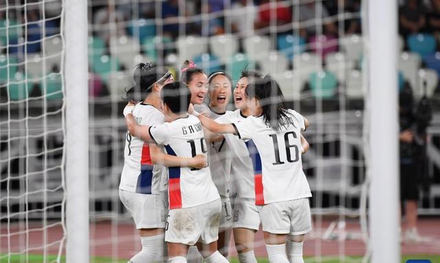 中国女足1-1韩国，两队“同归于尽”，韩媒：仍然无法首次晋级(4)