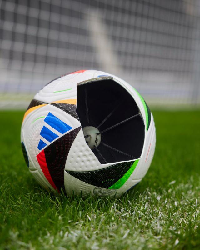 2024欧洲杯发布高科技芯片足球(2)