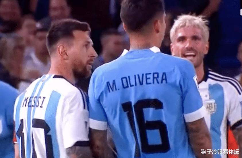 阿根廷0-1乌拉圭！火爆冲突：梅西怒推对手+直接锁喉 裁判未出牌(2)