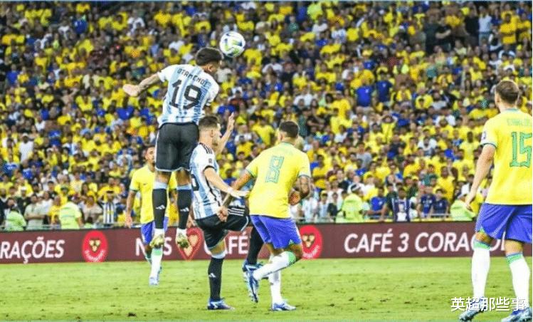 南美区最新积分榜：阿根廷力克巴西继续领跑，乌拉圭3连胜稳居第2！(2)