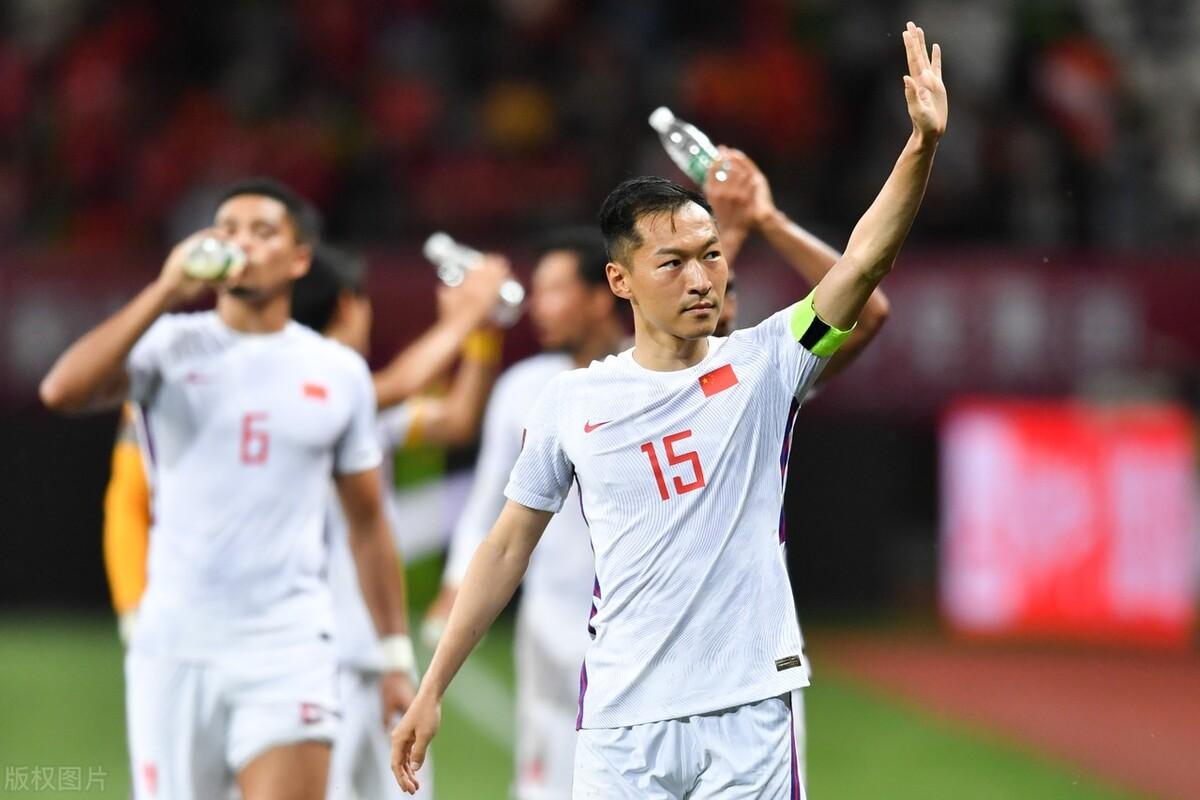 世预赛C组第二轮中国男足0：3韩国，赛后球员评分，很中肯！(6)