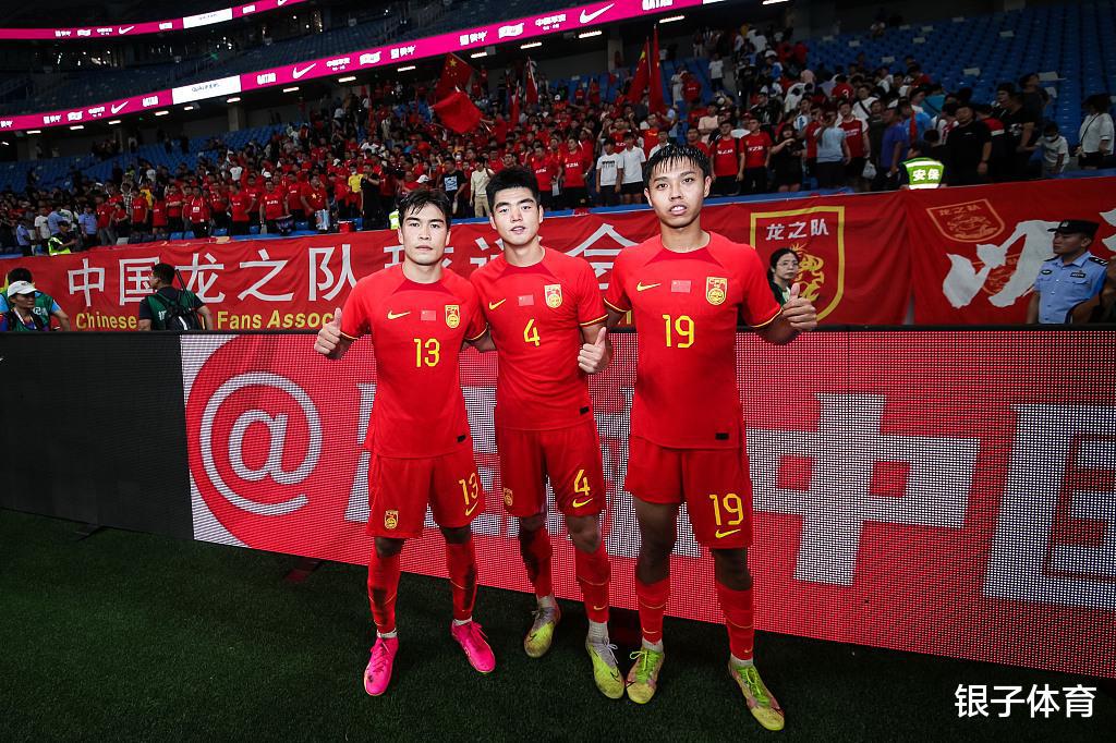 国奥队比赛仅639人观看，中国足球离世界足球中心的路还有多远？(1)