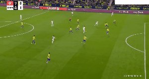 【西甲】皇马3比0客胜加的斯 罗德里戈2射1传(1)