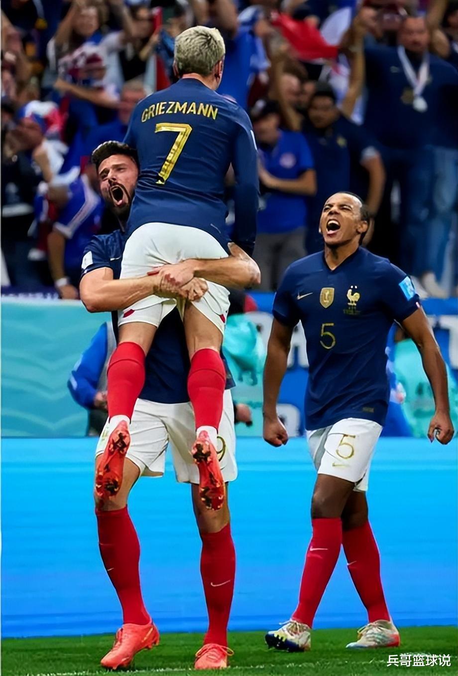 虽然世界杯总成绩不如意大利、德国，但法国却是唯一一个全满贯(3)