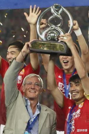 看到亚冠冠军0: 3曼城，才发现2013年的广州恒大是亚洲史上最强(4)