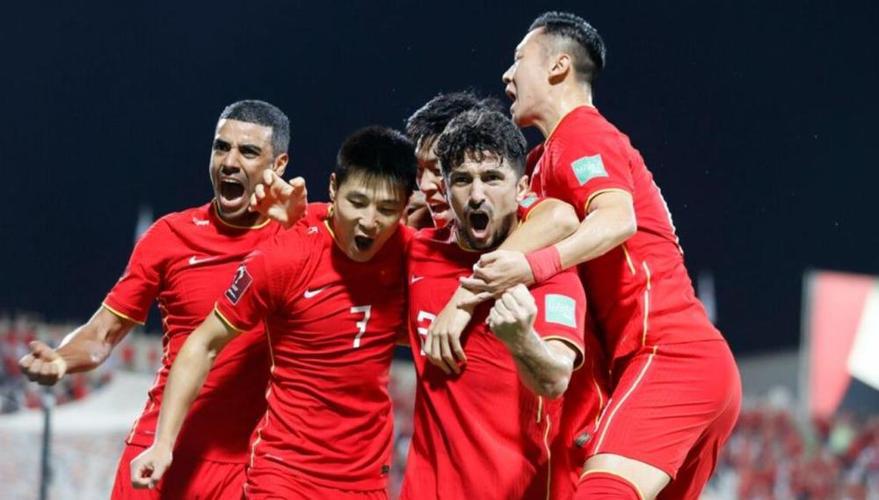国足备战亚洲杯：热身赛对决阿曼队！(2)