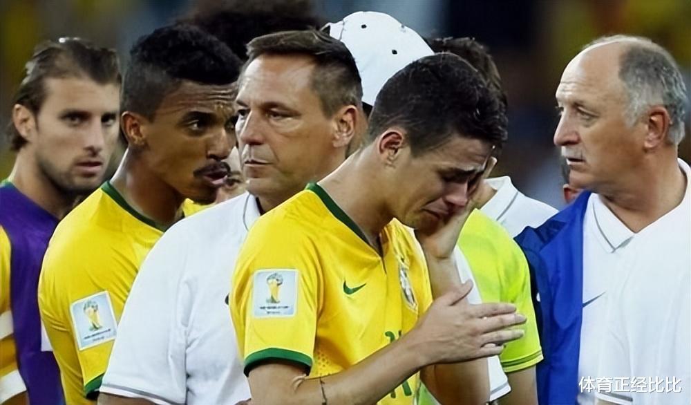 经典回顾丨巴西1-7惨败德国，全巴西人都在哭泣(11)