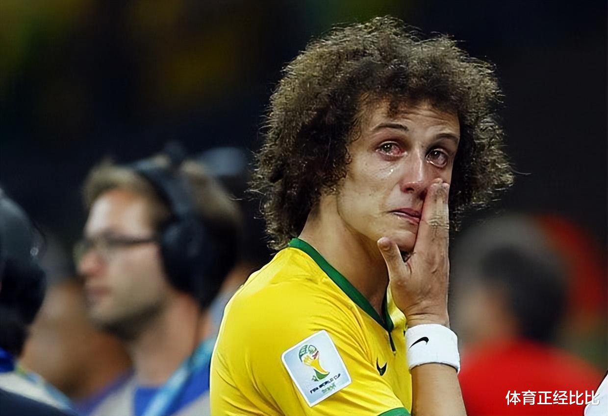 经典回顾丨巴西1-7惨败德国，全巴西人都在哭泣(13)