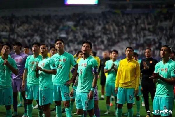 国足亚洲杯出局原因找到了！冯潇霆给出答案，跟球员关系不大(4)