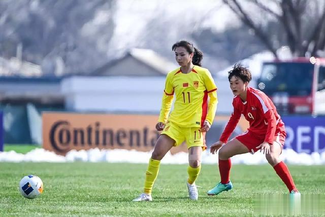 中国U20女足输给日本队，又是绝处逢生，希望在自己身上(4)