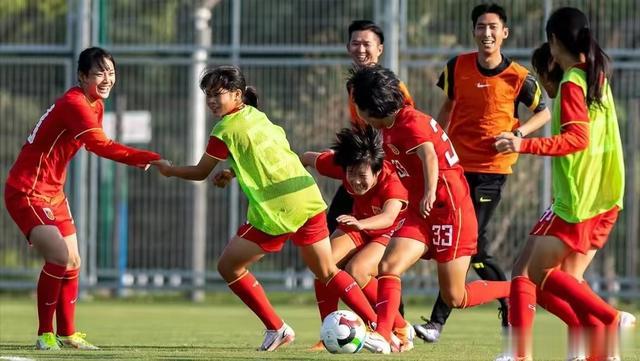 中国U20女足输给日本队，又是绝处逢生，希望在自己身上(5)