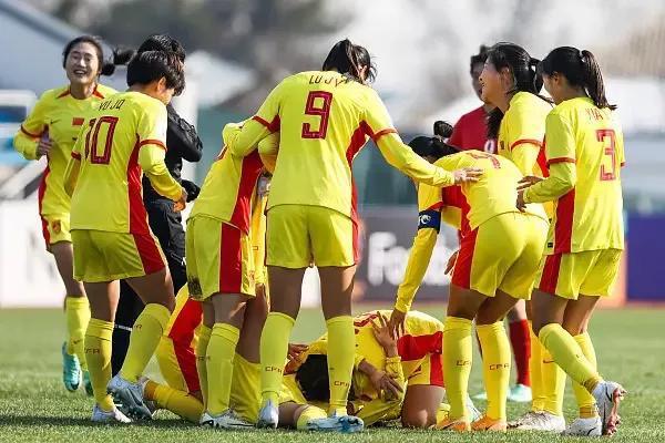 U20女足小组未出线，女足已经与世界足球渐行渐远(9)