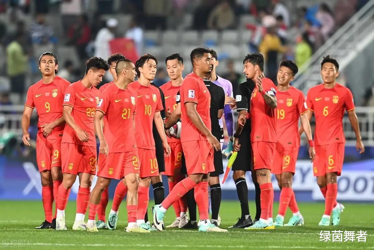 武磊公开表态：亚洲杯出局不是真实水平，国足进18强赛很简单！(2)