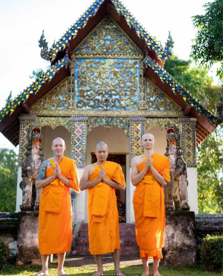 瑞典退役球员到泰国体验僧侣修行后感言：我找到了幸福的秘密(1)